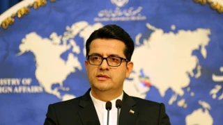 إيران ترحب بتكليف مصطفى الكاظمي بتشكيل الحكومة العراقية الجديدة
