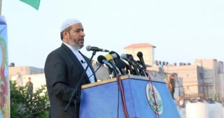خلال خطبة العيد

الحية: جاهزون لمواجهة الاحتلال وصد مخططاته بالصواريخ