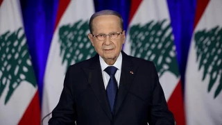 هشدار رئیس جمهور لبنان نسبت به اقدامات تنش زا اسرائیل؛

عون: رژیم صهیونیستی به طور مکرر قطعنامه 1701 را نقض می کند/ ضمن احترام به مفاد قطعنامه از خاکمان دفاع می کنیم