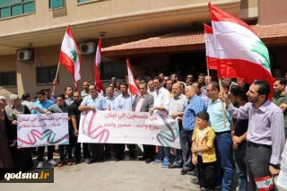 در همبستگی با ملت مصیبت زده لبنان؛

ساکنان تحت محاصره غزه با پلاکاردهای «لبنان تنها نیست» در خیابان ها حضور یافتند