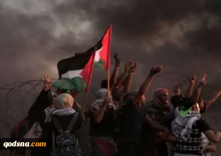 روزنامه لبنانی به نقل از گروه های فلسطینی

الاخبار: در صورت توقف کمک ها غزه حمله به شهرک های صهیونیستی را شدت می بخشد