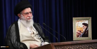 رهبر معظم انقلاب اسلامی در نشست تصویری با هیئت وزیران بمناسبت هفته دولت:

اقتصاد کشور به هیچ وجه نباید به تحولات خارجی پیوند بخورد/سال آخر، وقت اضافه نیست هر چه می‌توانید از این فرصت آخر برای خدمت استفاده کنید/ علت تأکید بر شبکه ملی اطلاعات جلوگیری از بی‌پناه رها کردن مردم در فضای مجازی است