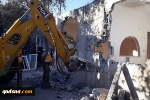 یونسکو، سازمان ملل و دادگاه های جهانی در سکوت کامل

تخریب منازل فلسطینی در کرانه باختری روندی روزانه به خود گرفته است/ فلسطینی ها برای سد راه بولدوزرها سینه سپر کردند 4
