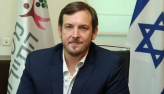 رسانه های صهیونیستی خبر دادند:

استعفای وزیر گردشگری اسرائیل در اعتراض به عملکرد نتانیاهو/ «من برای آینده اسرائیل نگرانم»