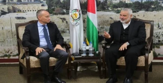 Hamas chief meets UN’s Mladenov via video-conference