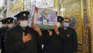 وصول جثمان الشهيد فخري زادة إلى مدينة مشهد
