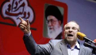 رئيس البرلمان الايراني: 

دماء الشهيد سليماني والشهيد فخري زادة ستصون عزة البلاد واستقلاليتها وستؤدي الى استمرارية نهج الثورة