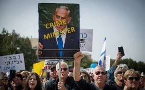 Thousands of Israelis defy lockdown as they call for Netanyahu to resign