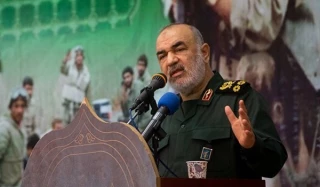 اللواء سلامي: الشعب الايراني يعمل على إحباط الحظر والمضي قدماً بقطع التبعية