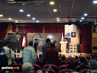در مراسم سالروز درگذشت حسین شیخ الاسلام در فرهنگسرای انقلاب مطرح شد/

حجت الاسلام امرودی: به ندرت شخصی مانند شیخ الاسلام یافت می شود که مواضع انقلابی خود را بی پرده و شجاعانه بیان کند/تلاش مرحوم شیخ الاسلام برای تقویت حزب الله لبنان یکی از صفحات زرین خدمت او به جبهه مقاومت است .سید حسن نصرالله: مرحوم شیخ الاسلام با درایت و دانش و اعتقاد راسخ در سختی ها کنار ملت های منطقه و حزب الله بود