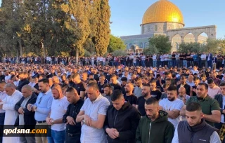 رغم اجراءات الاحتلال

أكثر من 100 ألف مصلٍ يؤدون صلاة عيد الأضحى في الأقصى