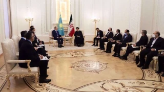 President Raeisi meets leaders as SCO summit opens in Dushanbe