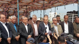 گزارشی از تحولات فلسطین/

هشدار گروههای مقاومت به رژیم صهیونیستی درباره پیامدهای ارتکاب هرگونه حمایت جدید/ سفر هیاتی از جبهه خلق به قاهره/ نظامیان صهیونیست به شهرک سلوان یورش بردند 2