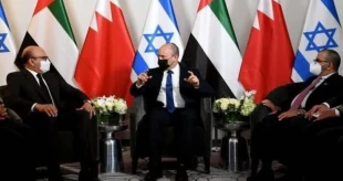 بررسی مهمترین عناوین رسانه های صهیونیستی (28 سپتامبر)؛

اذعان فرمانده صهیونیست به ناتوانی گنبد آهنین/ واکنش منفی حزب لیکود به سخنان بنت در سازمان ملل/ افشای دیدار مخفیانه یائیر لپید با پادشاه اردن/ آماده باش نظامیان صهیونیست در نوار مرزی غزه 3