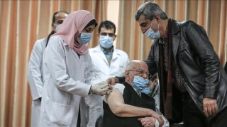 Hamas-run Gaza health ministry urges Palestinians to get third Covid-19 vaccine shot