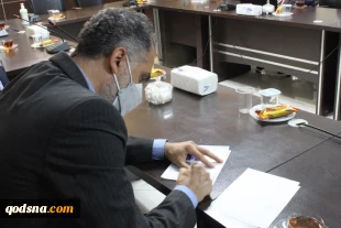 با بررسی دستاوردهای مهم محور مقاومت در چند دهه اخیر؛

نخستین جلسه کمیسیون سیاسی جمعیت دفاع از ملت فلسطین برگزار شد (تصاویر) 3