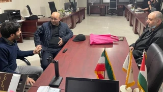 نمایندگان موسسه بشر دوستانه الجزایری «برکت» در گفتگو با قدسنا:

رسیدگی به وضعیت وخیم فلسطینیان «عرب» یا «ایرانی» ندارد/ عادی سازان روابط «شرف» و «غیرت» خود را فروخته اند/ صهیونیستها، ایران را به عنوان دشمن اعراب القا کرده اند