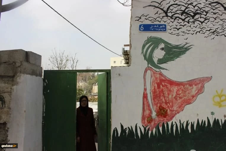 مقاومت و پایداری فلسطینی‌ها جواب داد؛

حکم تخلیه خانه یک شهروند فلسطینی در محله شیخ جراح به حالت تعلیق درآمد 2