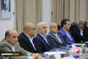 تحولات فلسطین/

درخواست مالزی برای توقف جنایات اشغالگران/ درگیری ها میان نظامیان صهیونیست و جوانان فلسطینی در الخلیل/ در نشست گروههای مقاومت در منزل السنوار چه گذشت؟ 2