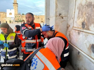در آستانه روز قدس / در یورش نظامیان صهیونیستی به قدس و کرانه باختری

شهادت یک جوان فلسطینی در جنین/ 43 فلسطینی در مسجد لاقصی زخمی شدند / مقاومت آماده پاسخ گویی به جنایات است + فیلم و عکس