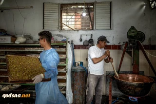 Palestinians prepare traditional sweets for Eid Al Fitr