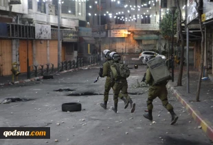 تحولات فلسطین/

احمد سعدات بار دیگر دبیرکل جبهه خلق برای آزادی فلسطین شد/ زخمی شدن دهها فلسطینی در یورش اشغالگران به مناطق مختلف کرانه باختری/ دو فلسطینی در قدس بازداشت شدند 3