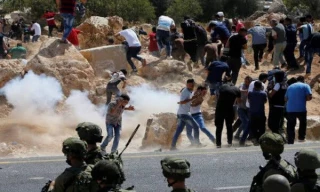 242 إصابة بين الفلسطينيين برصاص الاحتلال في الضفة الغربية والقدس