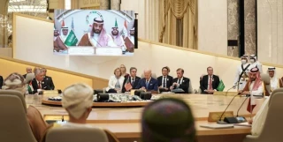إعلامي إسرائيلي: الدليل على التطبيع أنني أبثّ رسالتي من جدّة