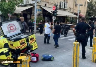 عناوین اخبار وبگاه‌ها و روزنامه های فلسطینی/ 15 مرداد ماه

هلاکت یک اسرائیلی و زخمی شدن چند نفر دیگر درپی انجام عملیات شهادت طلبانه در تل آویو/ 31 امین هفته متوالی؛ ده ها هزار نفر علیه نتانیاهو تظاهرات کردند/ یورش ها شهرک نشین به الاقصی/ غرق شدن 7 نفر در دریای نوارغزه