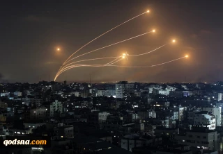 در  پاسخ به جنایات مستمر علیه مردم بی دفاع غزه صورت گرفت؛

حملات موشکی بی سابقه مقاومت به تل آویو و دیگر شهرهای اشغالی