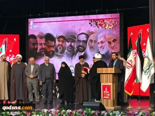 Iran donated a red flag of “Yalasarat al-Hussein” to Yemen envoy 