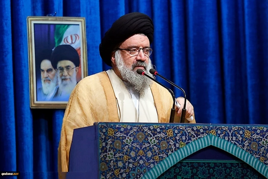 خطيب جمعة طهران: سوف يتلقى الصهاينة صفعة أشد إذا ارتكبوا خطأ مرة أخرى
 2