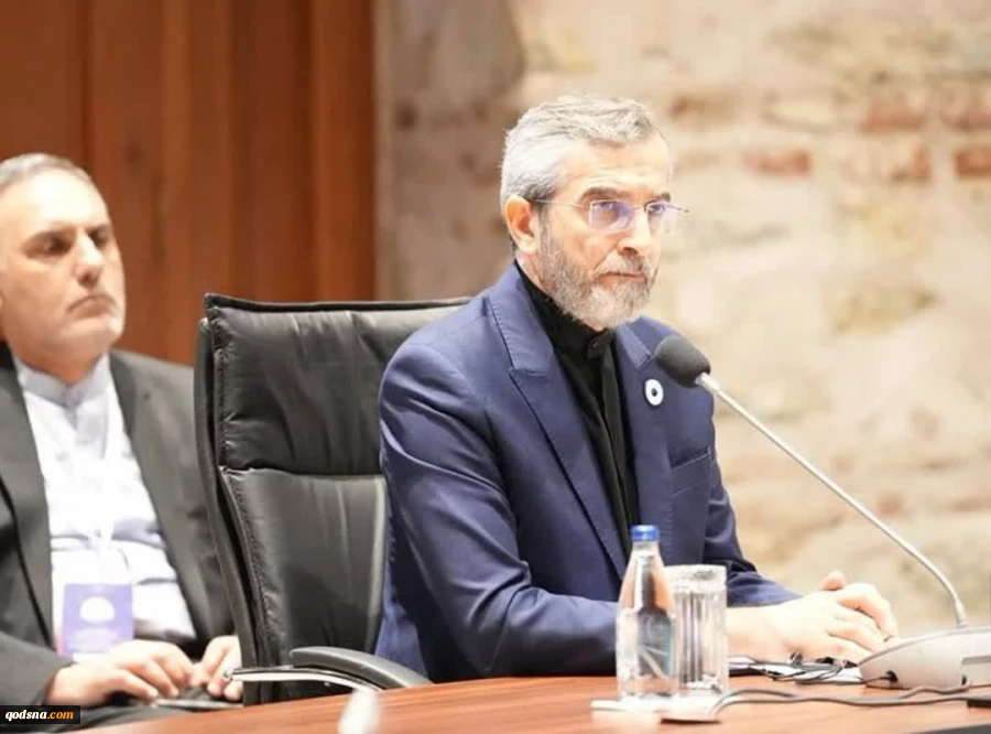 سرپرست دستگاه دیپلماسی؛

تأکید بر قطع شریان‌های حیاتی رژیم صهیونیستی و قطع روابط سیاسی و اقتصادی با آن 2