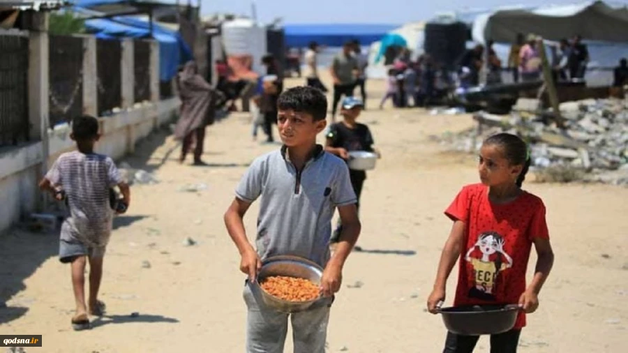 بروز مسمومیت غذایی در غزه پس از خوردن غذای فاسد  2