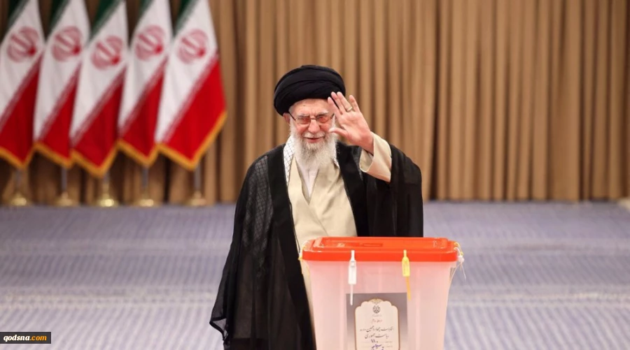 IR Leader hails people's participation in Iran's presidential runoff vote