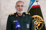 در یادواره شهدای قرارگاه رمضان؛
سرلشکر سلامی: زیر آتش بودن صهیونیست‌ها دل‌انگیزترین نمای وحدت مسلمانان است 2