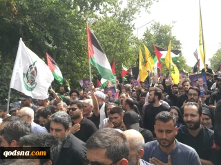 گفت و گوی مردمی خبرگزاری قدس با تشییع کنندگان شهید هنیه؛

اگر صهیونیست ها یک نفر را شهید کنند دهها نفر جای او را خواهند گرفت