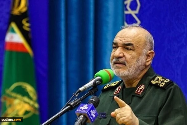 سرلشکر سلامی مطرح کرد؛
شهادت ده‌ها خبرنگار در غزه نشان‌دهنده روح عظیم خبرنگاران است
  2