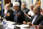 انتقاد سفیر ایران در روسیه از سکوت مجامع بین‌المللی درباره ترور شهید هنیه؛

اقدامات تروریستی اسرائیل با پشتوانه آمریکا است/ترور هنیه و کشتار زنان و کودکان، نشانه ضعف رژیم صهیونیستی  2