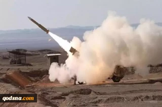 شلیک بیش از ۴۰ فروند موشک از خاک لبنان/ تاسیسات نفتی اسرائیل هدف پهپاد قرار گرفت