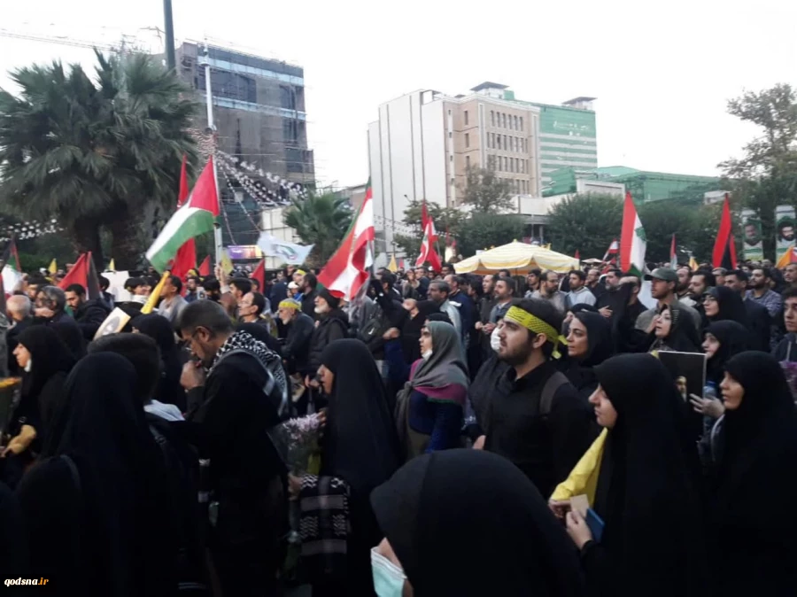 Thousands gather in Tehran to protest Israeli attacks, show support for Hezbollah