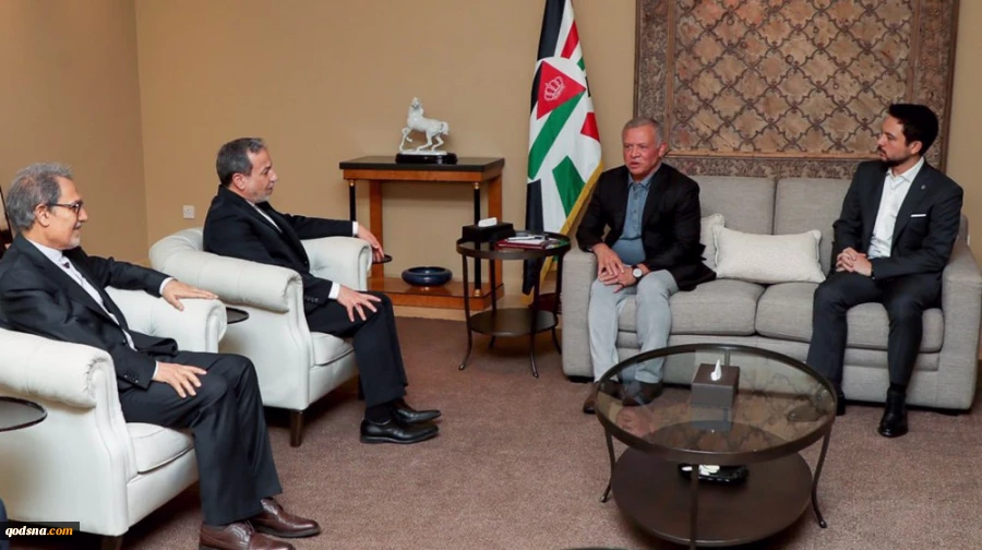 Iran’s FM meets with Jordan’s king, calls for Muslims’ action against Israel