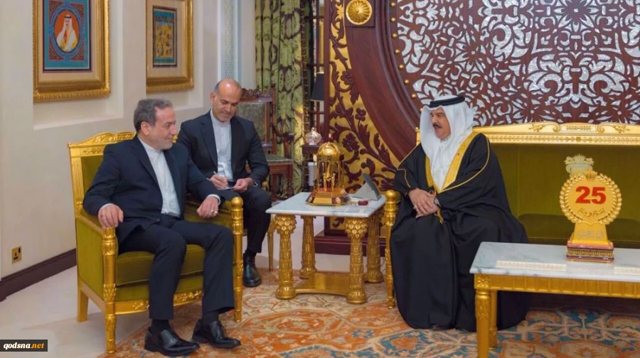 Iran’s FM, Bahrain’s king urge end to crimes of Israel