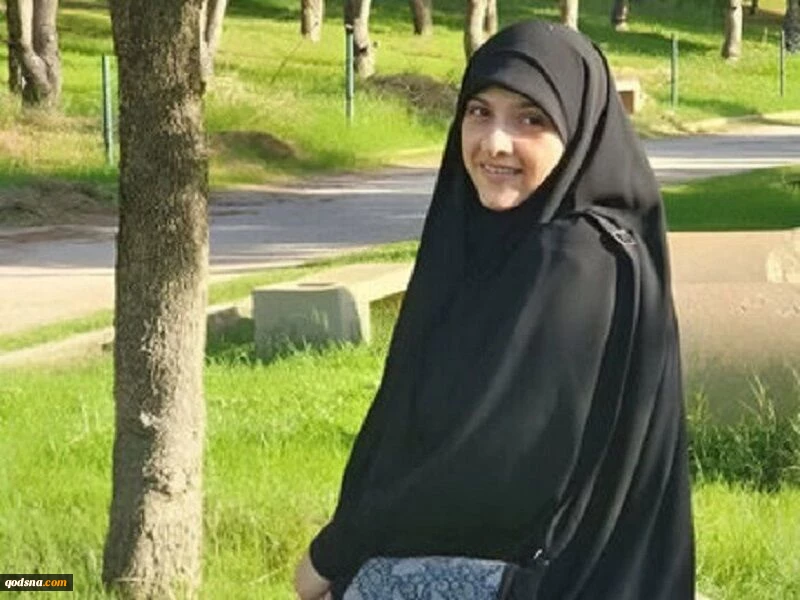 معاون رئیس جمهور:
زندگی و شهادت مرحومه معصومه کرباسی، تجلی‌گر عزم و ارادهٔ تمام زنان مقاومت است 2