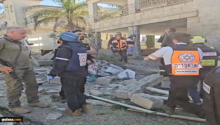 حزب الله يدك مستوطنة "دلتون" بصلية صاروخية.. وقتيل وإصابات في "معالوت ترشيحا" 2حزب الله يدك مستوطنة "دلتون" بصلية صاروخية.. وقتيل وإصابات في "معالوت ترشيحا" 3