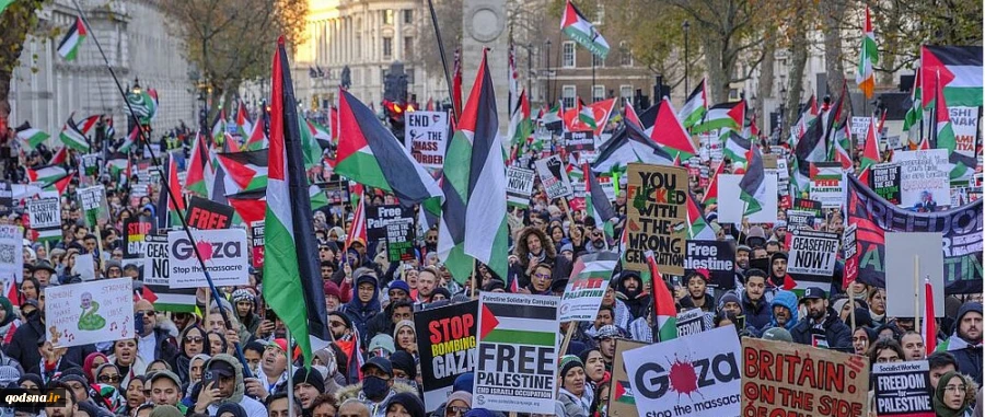 تجمع حامیان فلسطین مقابل سفارت آمریکا در لندن 2