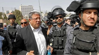 هتک حرمت مسجد ابراهیمی با حضور وزیر صهیونیست