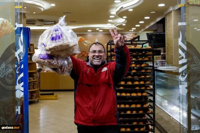 جشن لبنانی‌ها با اجرایی شدن آتش‌بس/ آمادگی ارتش لبنان برای استقرار در جنوب 5
