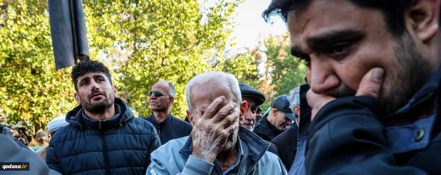 تشییع پیکر شهدای گمنام/  پیکر ۱۰۰ شهید گمنام در تهران و ۲۰۰ شهید هم در سایر استان‌ها در حال تشییع است 3