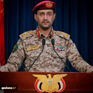  بیانیه سخنگوی نیروهای مسلح یمن:

پایگاه هوایی نواتیم را هدف قرار دادیم 